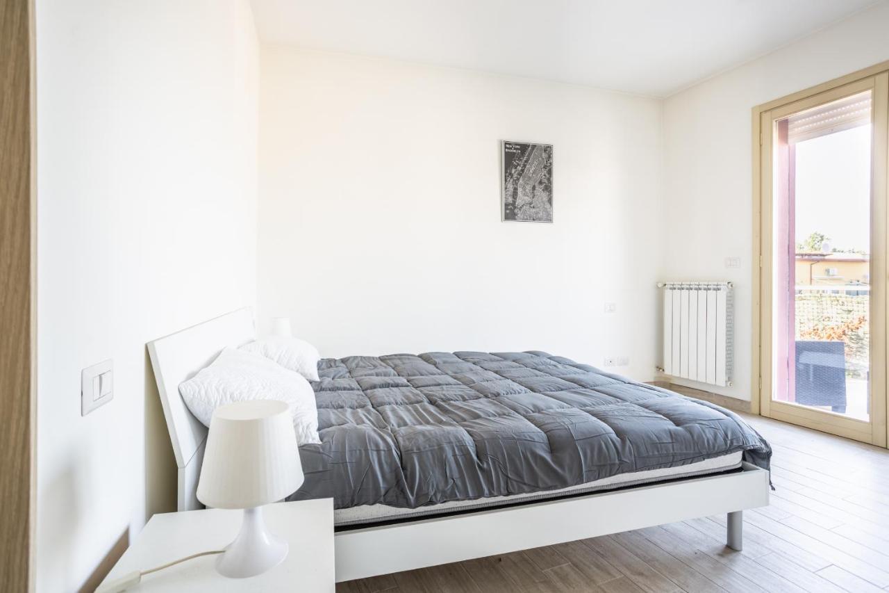 Urban Retreat -Private Parking+Terrace Apartamento Roma Exterior foto