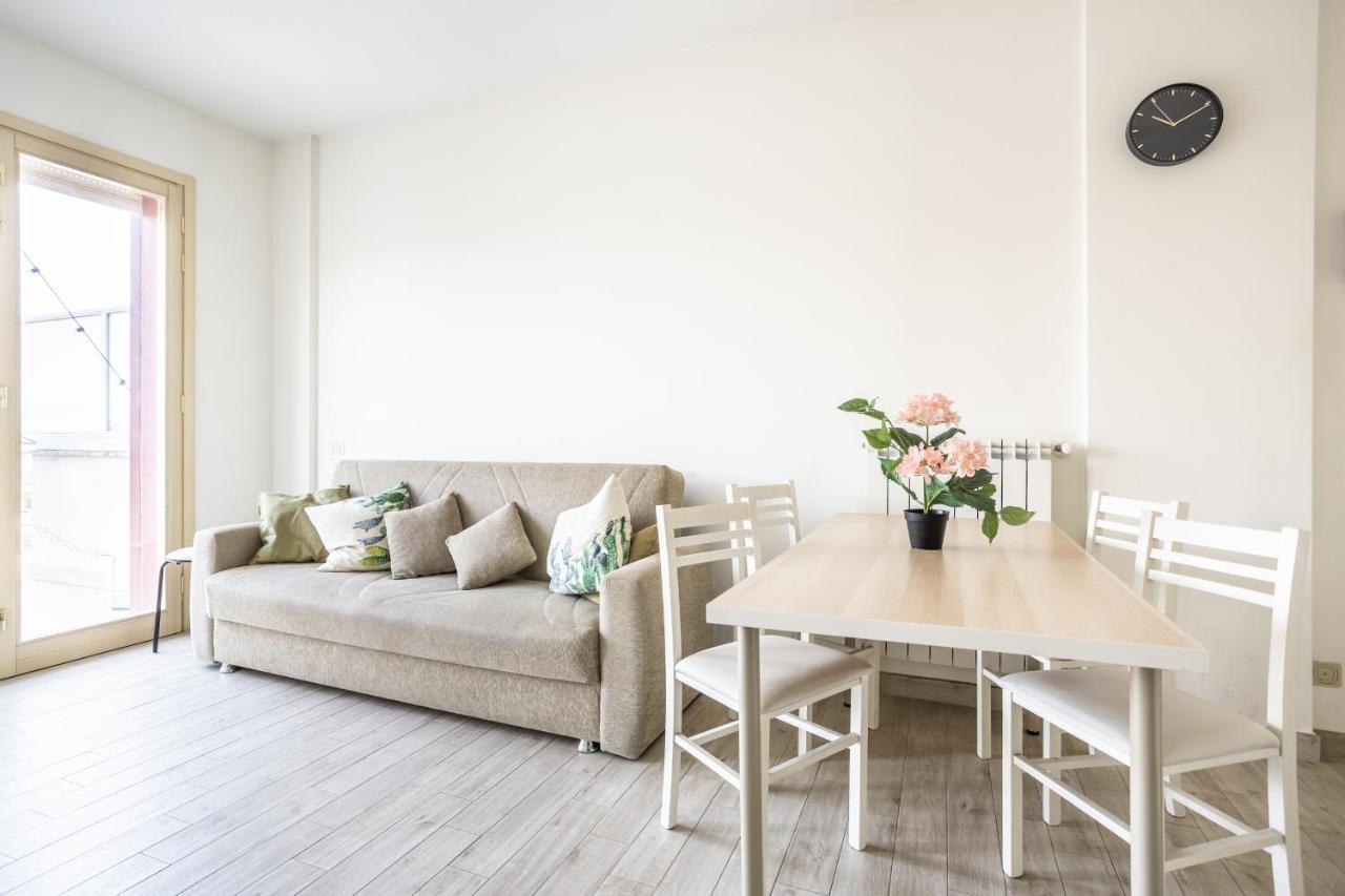 Urban Retreat -Private Parking+Terrace Apartamento Roma Exterior foto