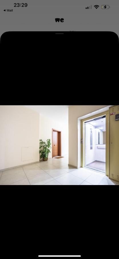 Urban Retreat -Private Parking+Terrace Apartamento Roma Exterior foto